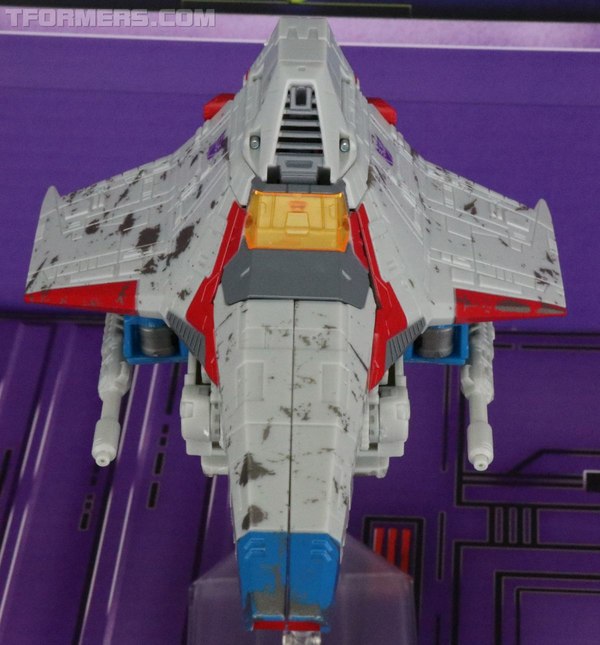 Review Siege War For Cybertron Trilogy Starscream Voyager  (35 of 52)